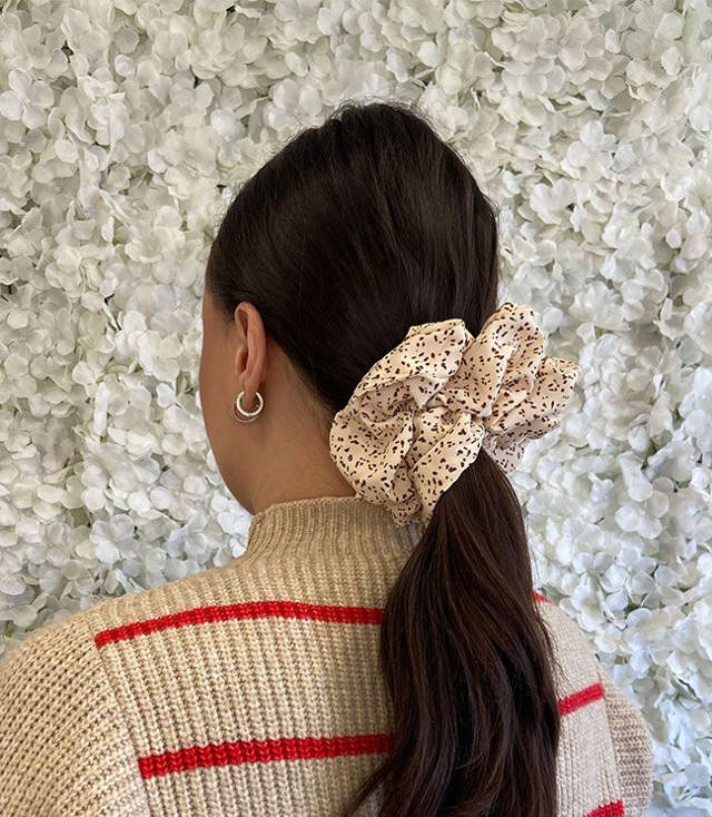 JA-NI Hair Accessories - Hair Scrunchies Large, The Creme Splash