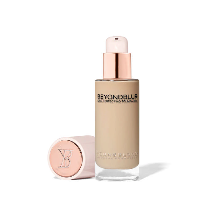 Youngblood BeyondBlur™ Skin Perfecting Foundation MN2, 30 ml.